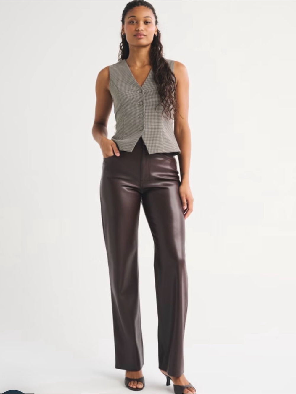 Abercrombie & Fitch Vegan Leather 90s Pants - 30/- Brown NWT
